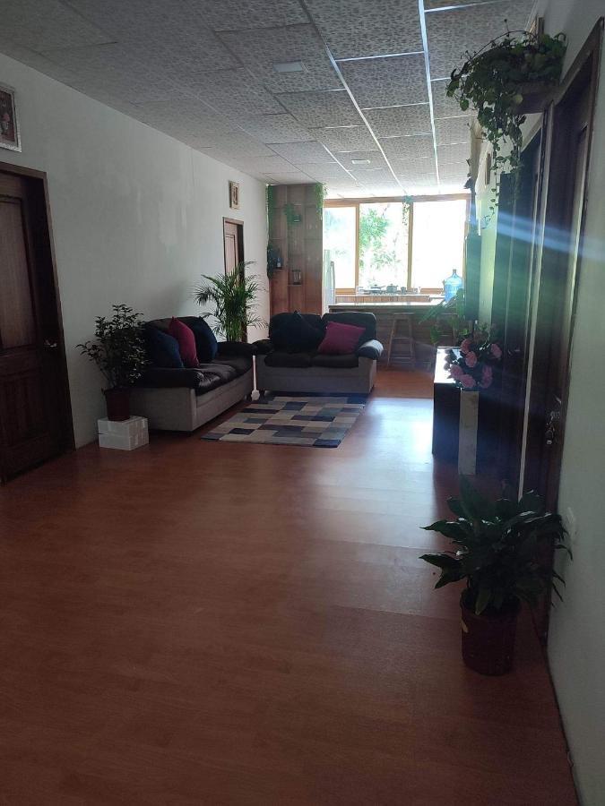 - La Casa De Eros
